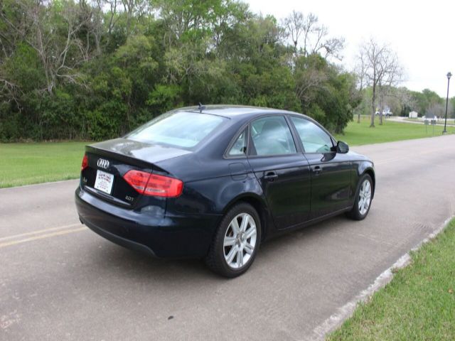 Photo 4 VIN: WAUAFAFL8AN037681 - AUDI A4 