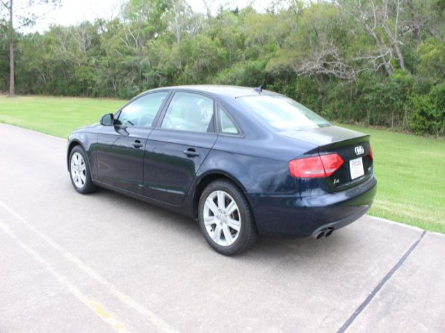 Photo 5 VIN: WAUAFAFL8AN037681 - AUDI A4 