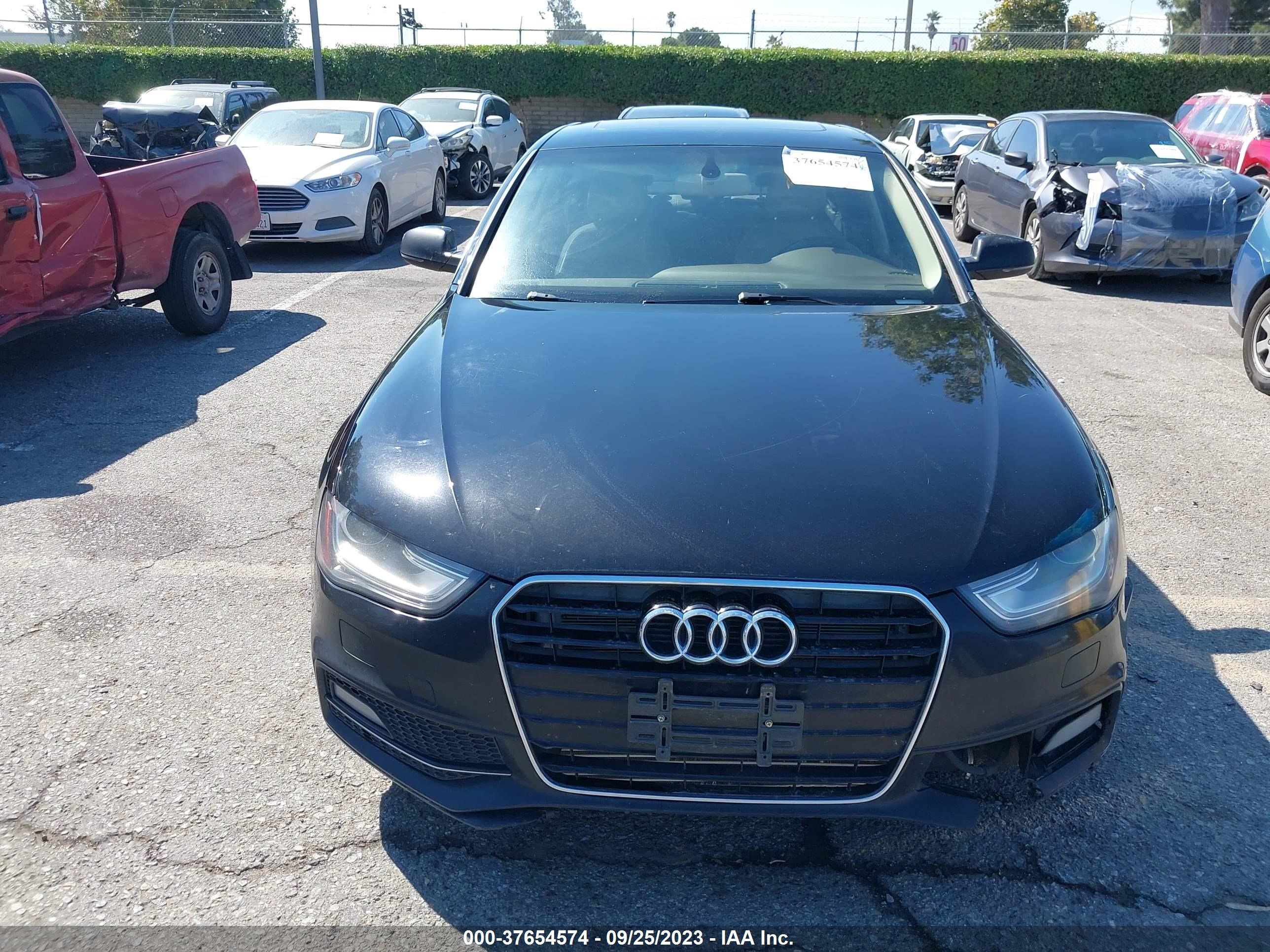 Photo 11 VIN: WAUAFAFL9FA049496 - AUDI A4 