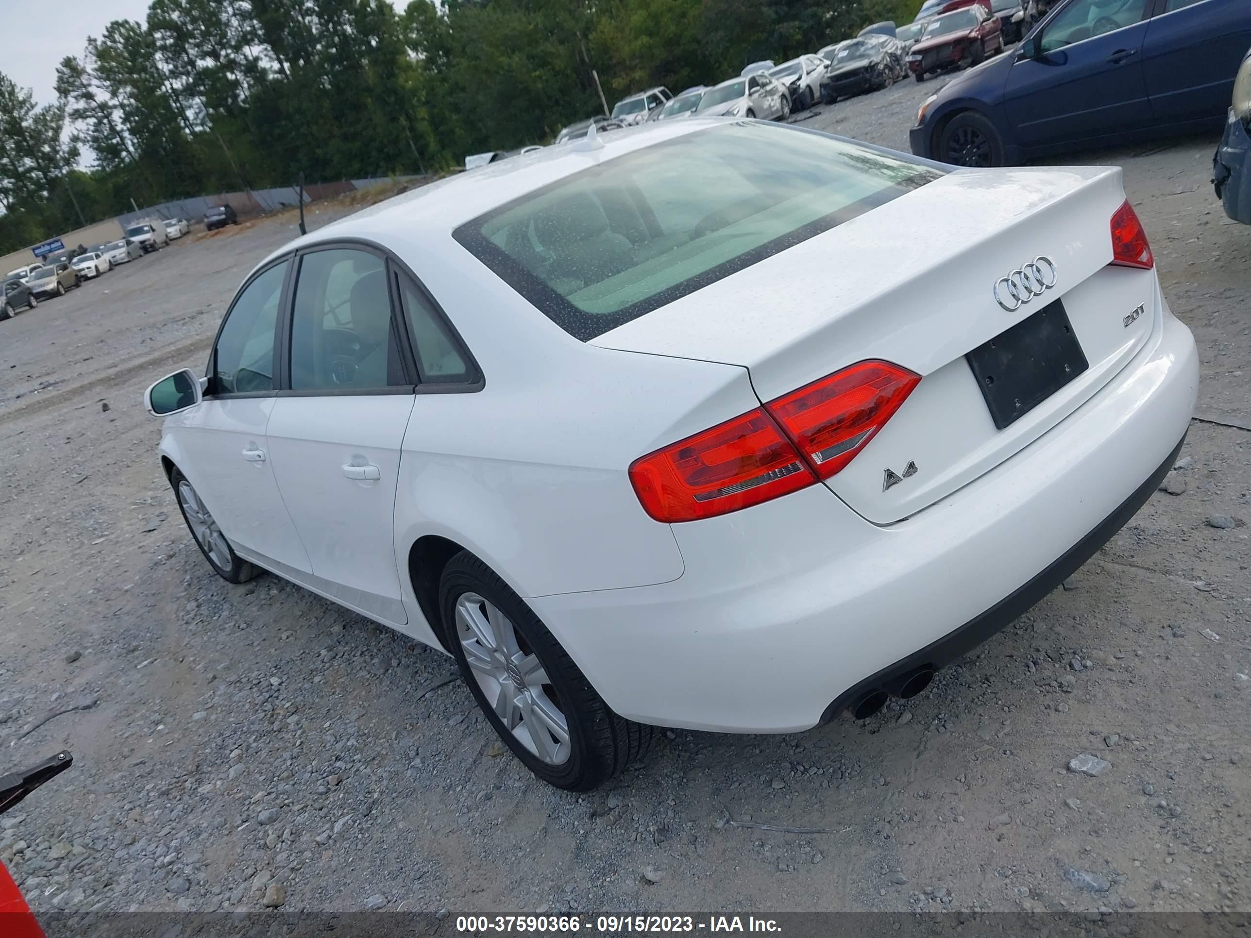 Photo 2 VIN: WAUAFAFLXAN036533 - AUDI A4 