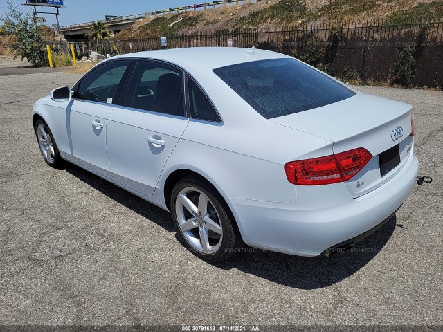 Photo 2 VIN: WAUAFAFLXCA113332 - AUDI A4 