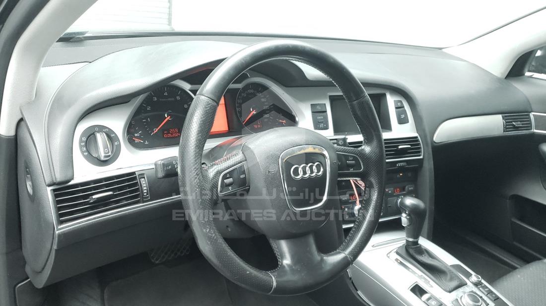 Photo 10 VIN: WAUAFC4F2BN068256 - AUDI A6 