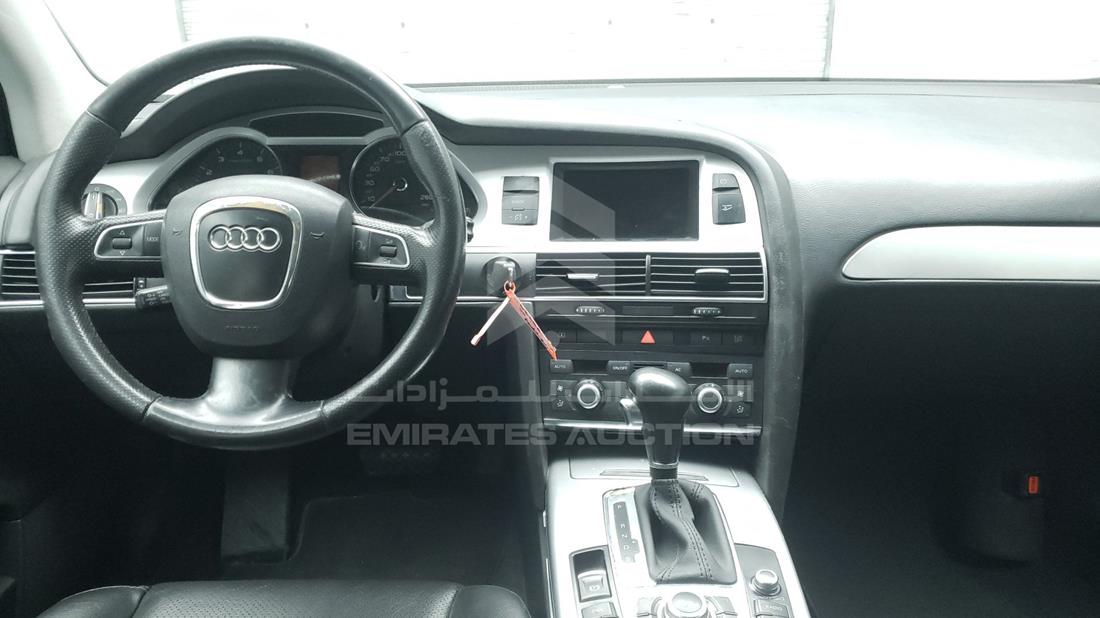 Photo 15 VIN: WAUAFC4F2BN068256 - AUDI A6 