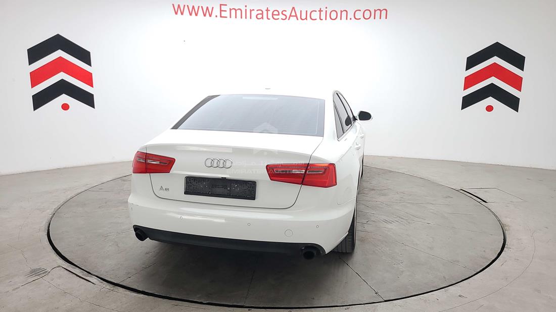 Photo 17 VIN: WAUAFC4G8DN003066 - AUDI A6 