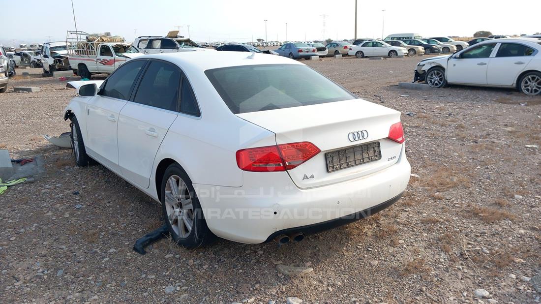 Photo 3 VIN: WAUAFC8K2AN056503 - AUDI A4 