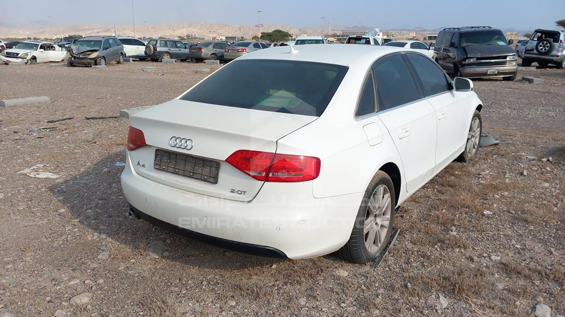 Photo 5 VIN: WAUAFC8K2AN056503 - AUDI A4 