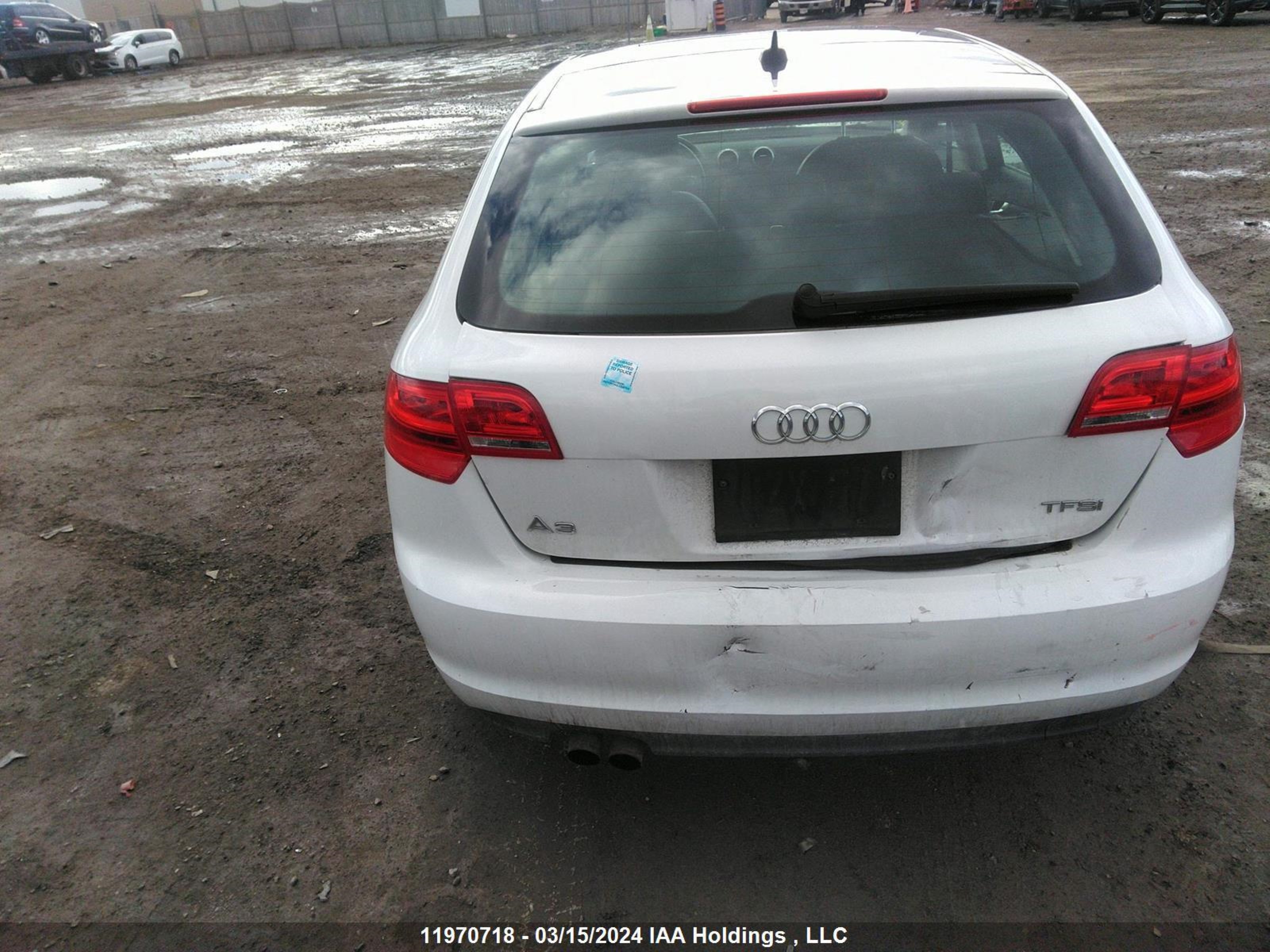 Photo 15 VIN: WAUAFCFM4BA066852 - AUDI A3 