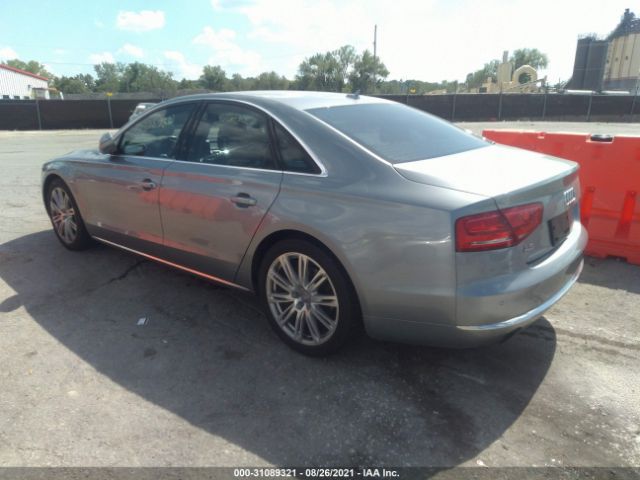 Photo 2 VIN: WAUAGAFD0DN000652 - AUDI A8 