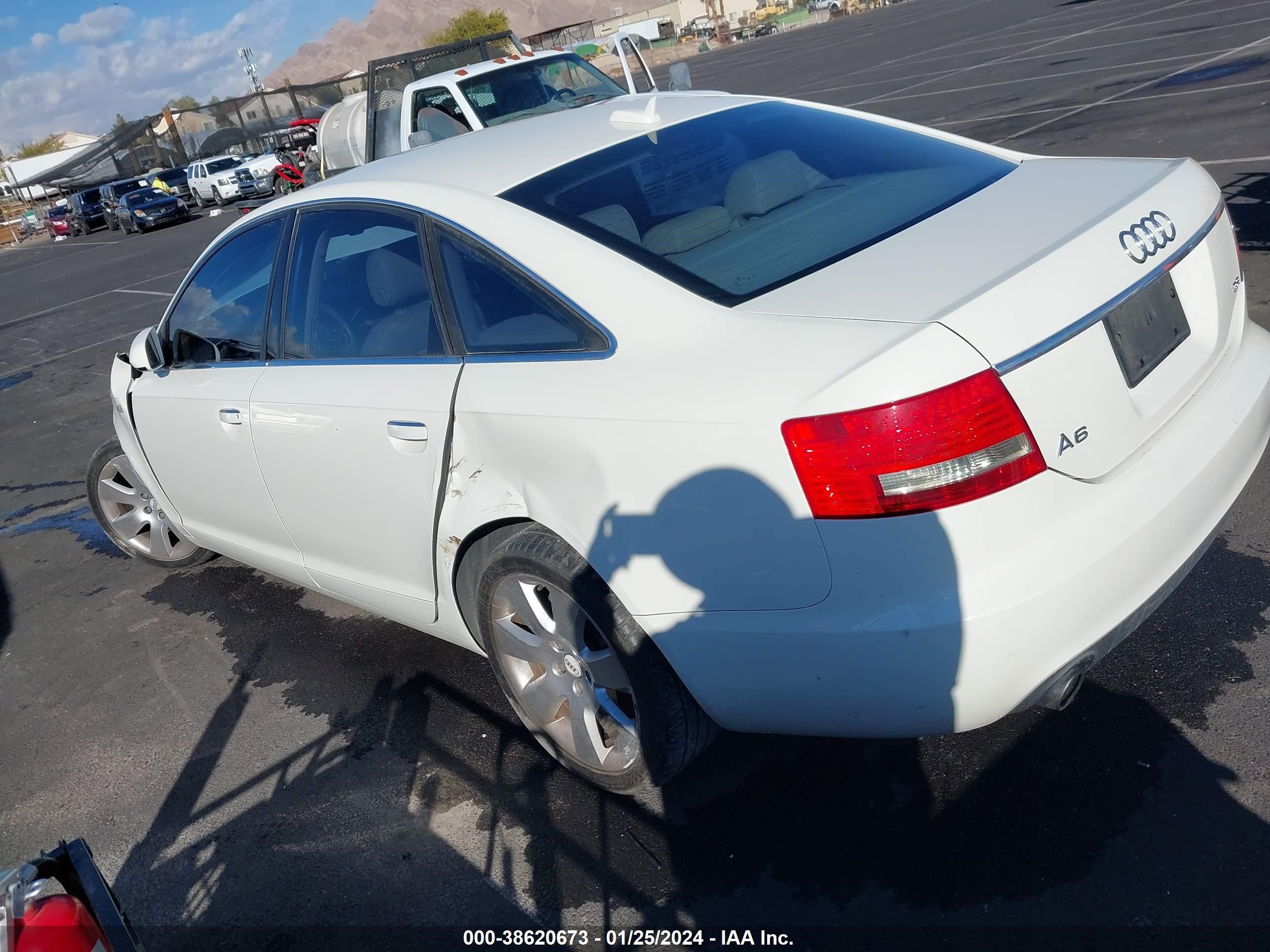 Photo 2 VIN: WAUAH74F16N126994 - AUDI A6 