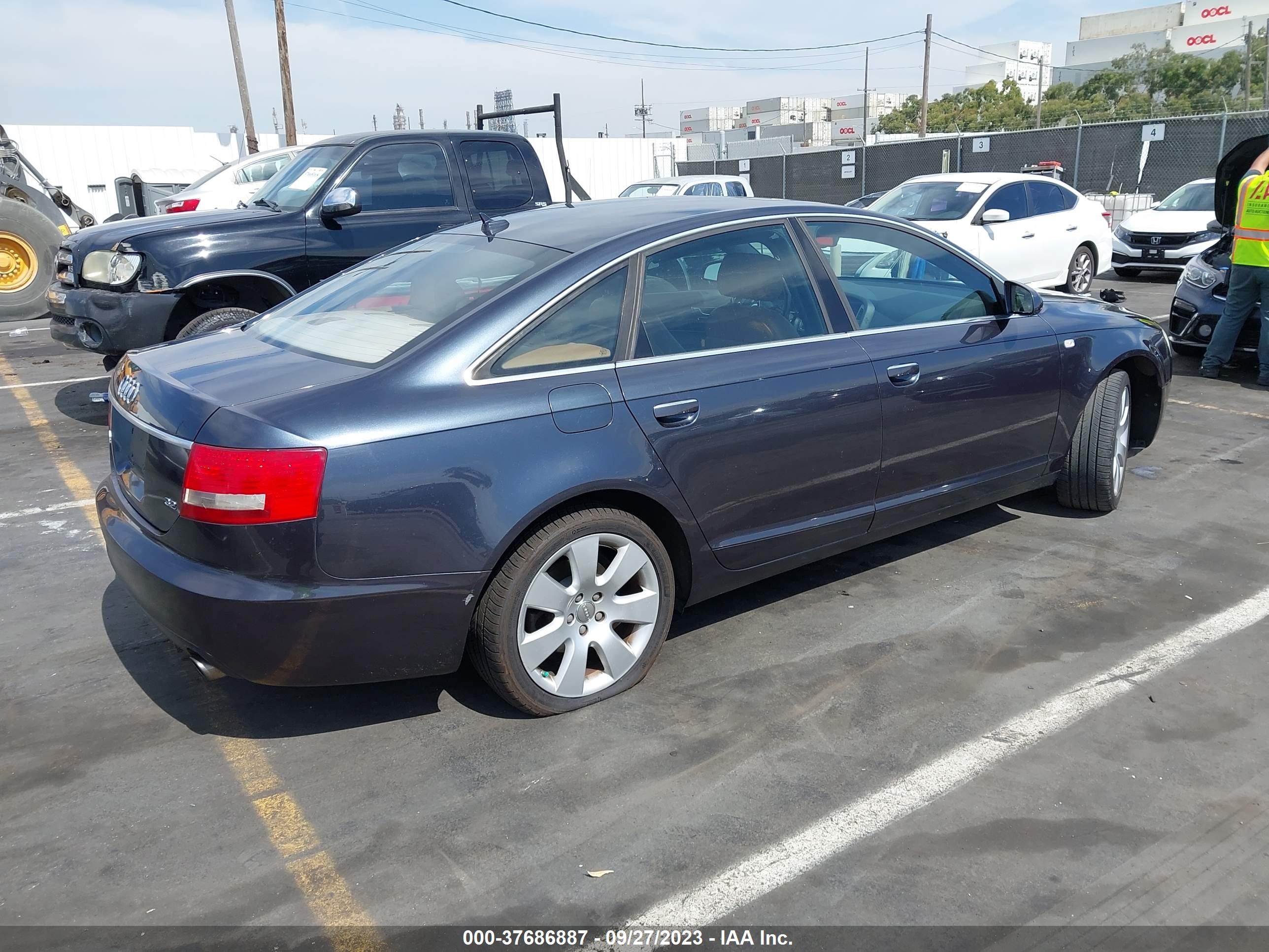 Photo 3 VIN: WAUAH74F47N038233 - AUDI A6 