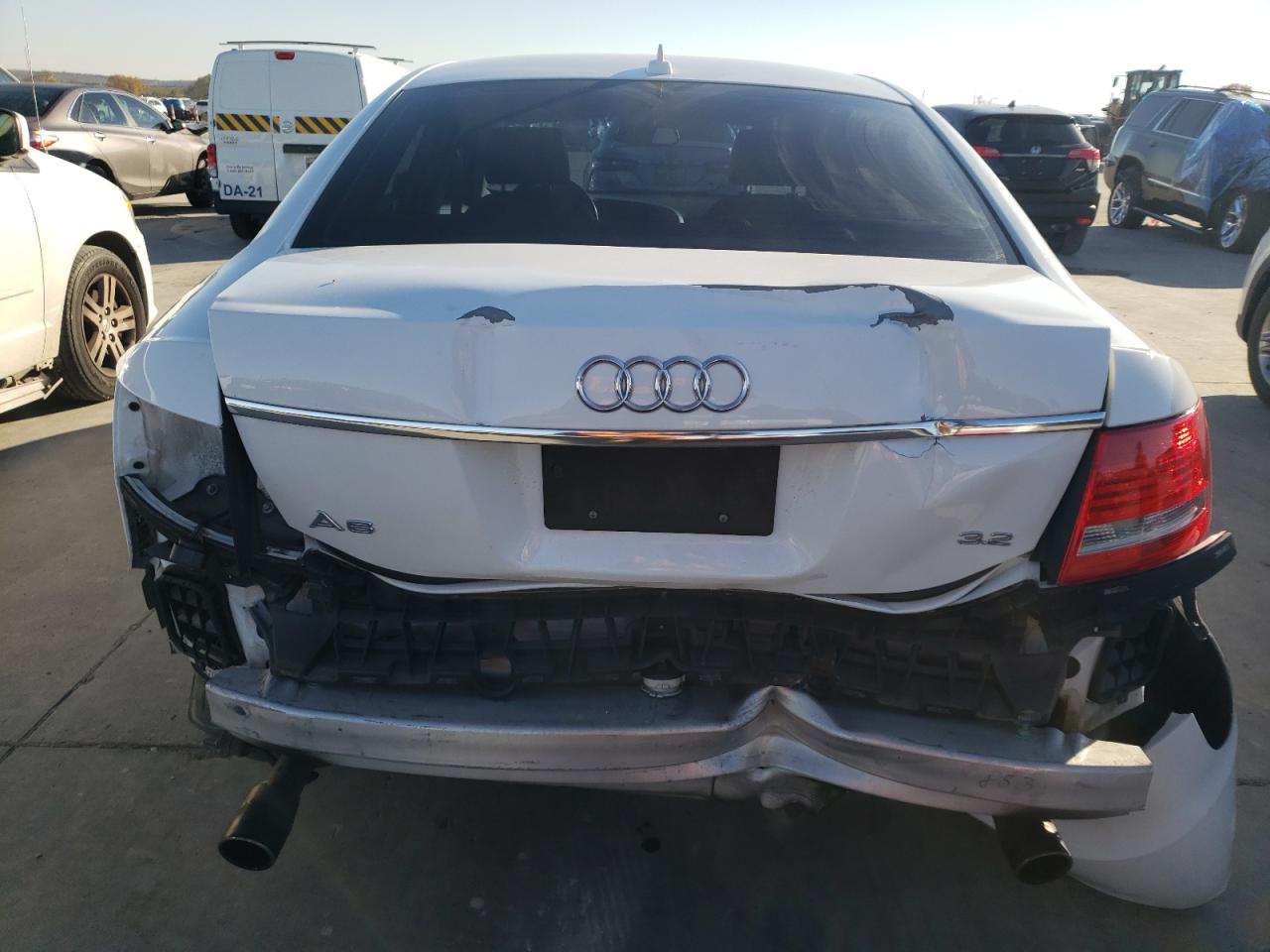 Photo 5 VIN: WAUAH74F47N044968 - AUDI A6 