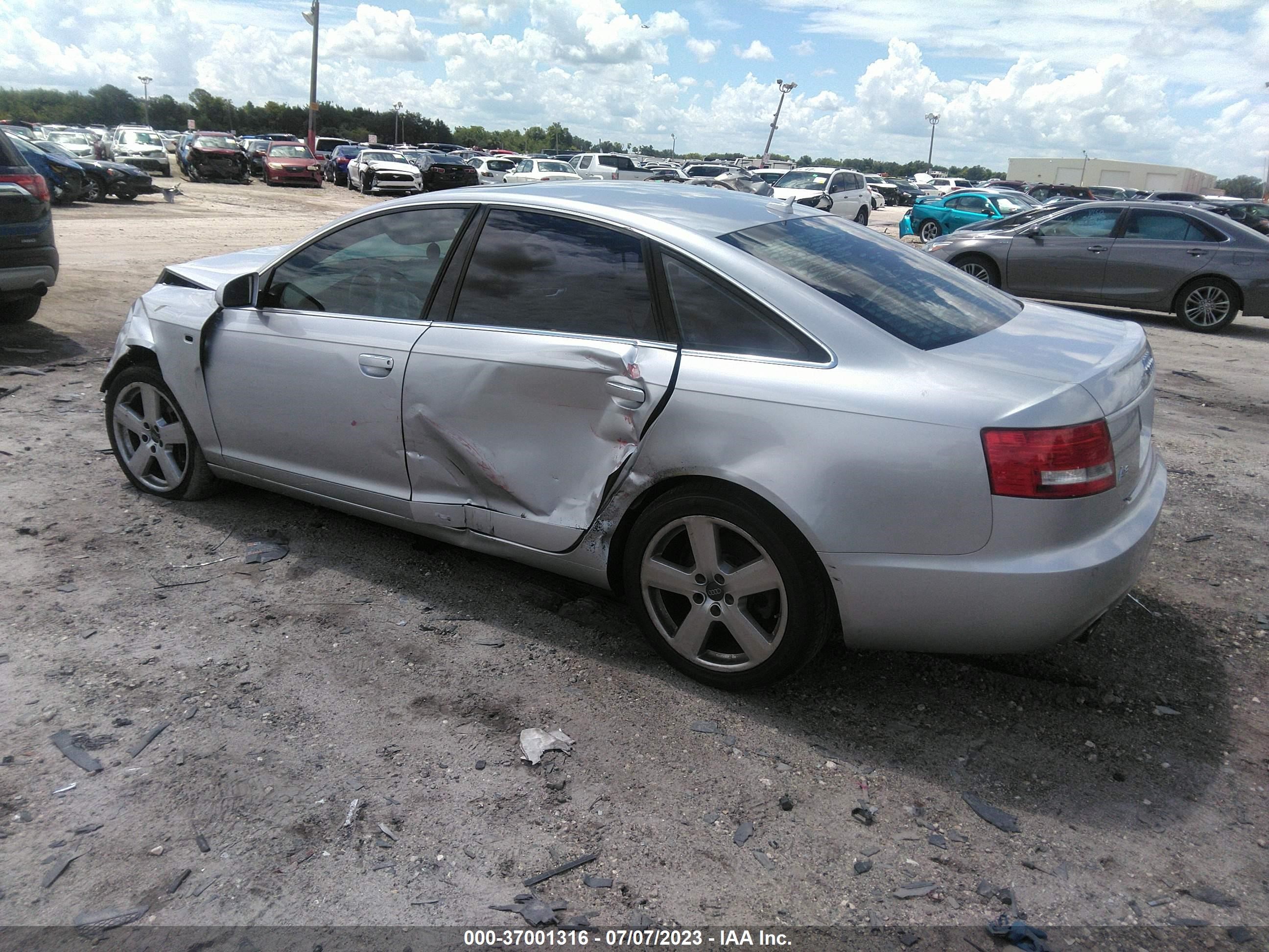 Photo 2 VIN: WAUAH74F48N012698 - AUDI A6 