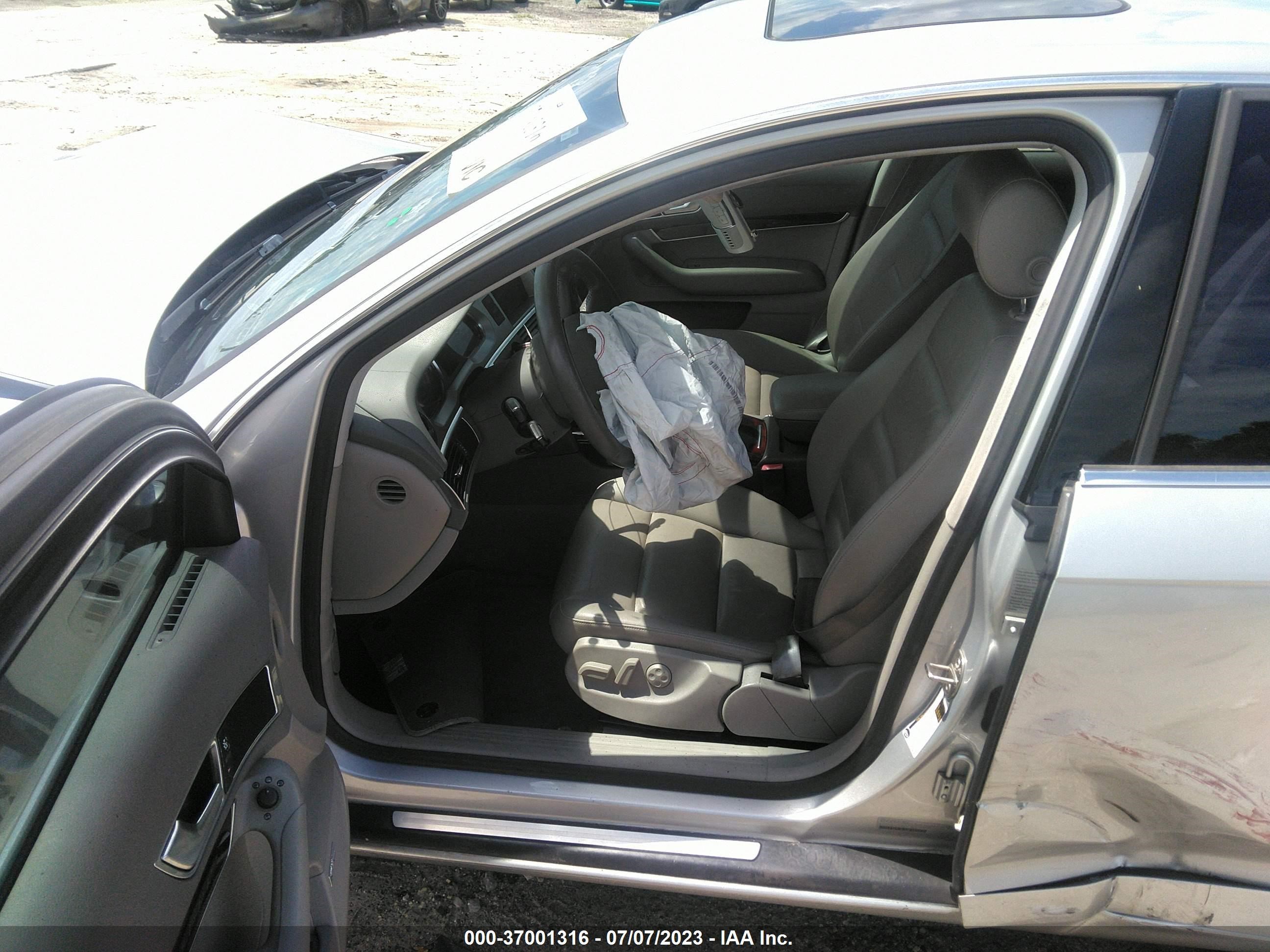 Photo 4 VIN: WAUAH74F48N012698 - AUDI A6 