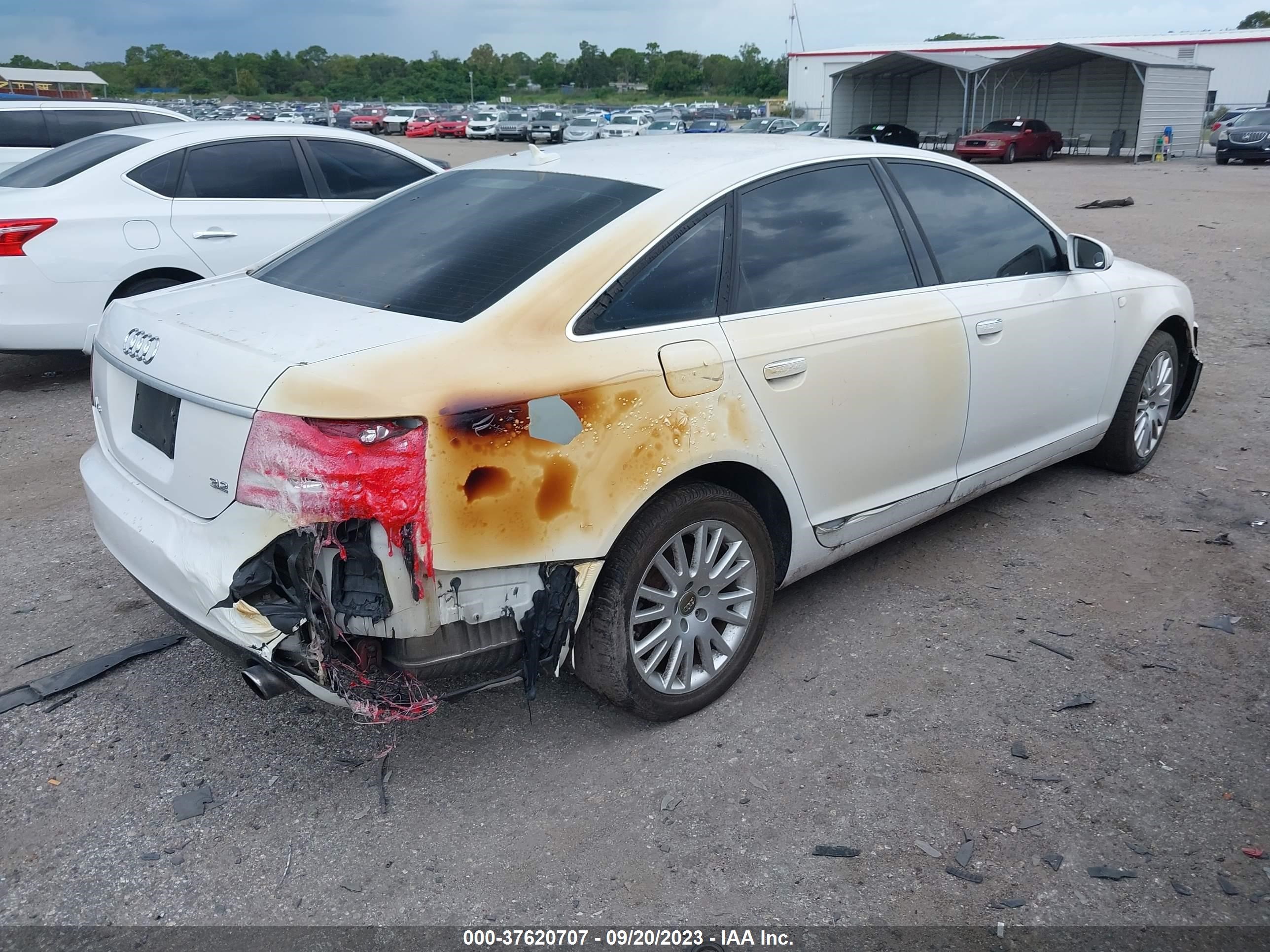 Photo 3 VIN: WAUAH74F57N053761 - AUDI A6 