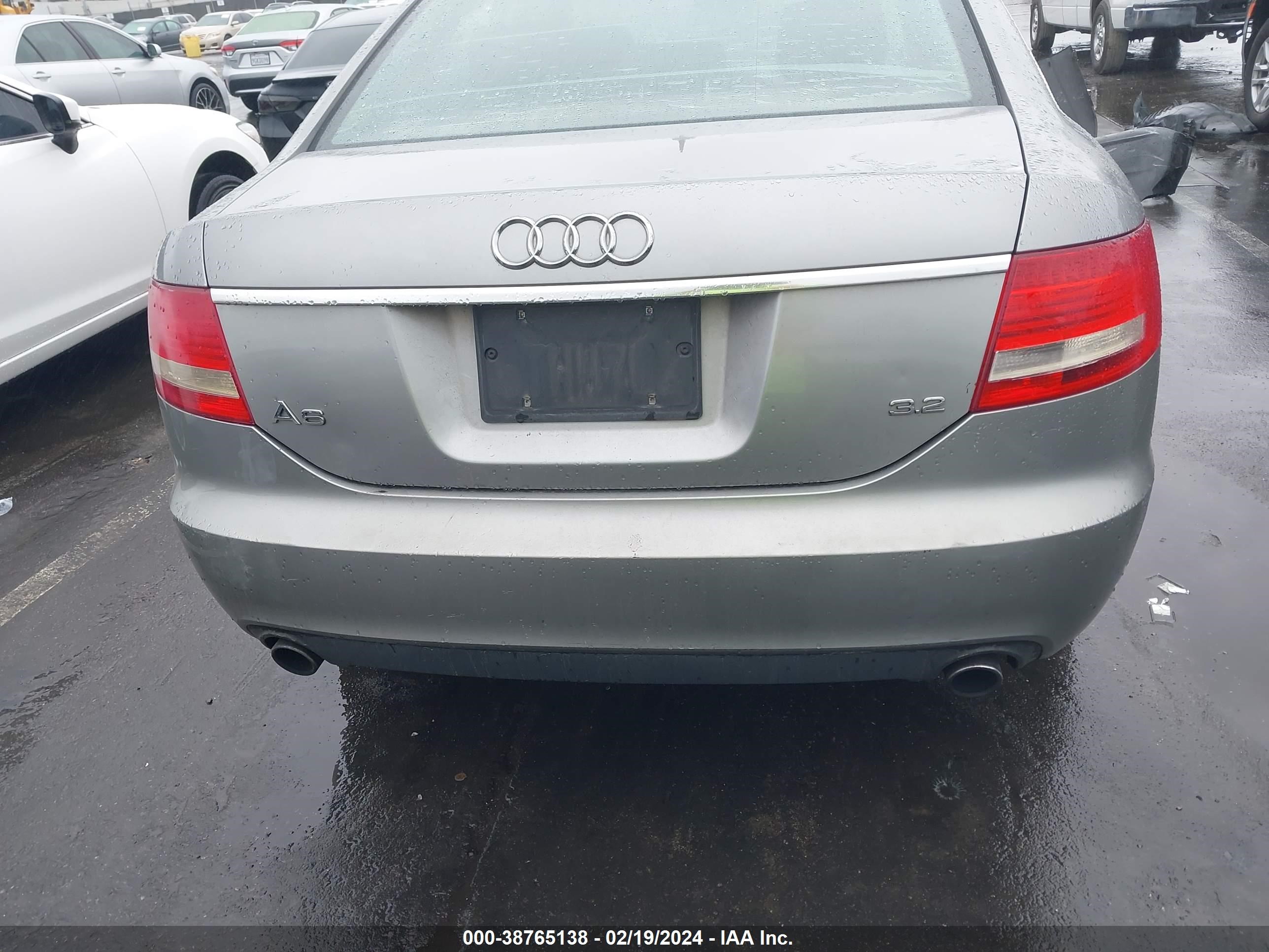 Photo 15 VIN: WAUAH74F76N108936 - AUDI A6 