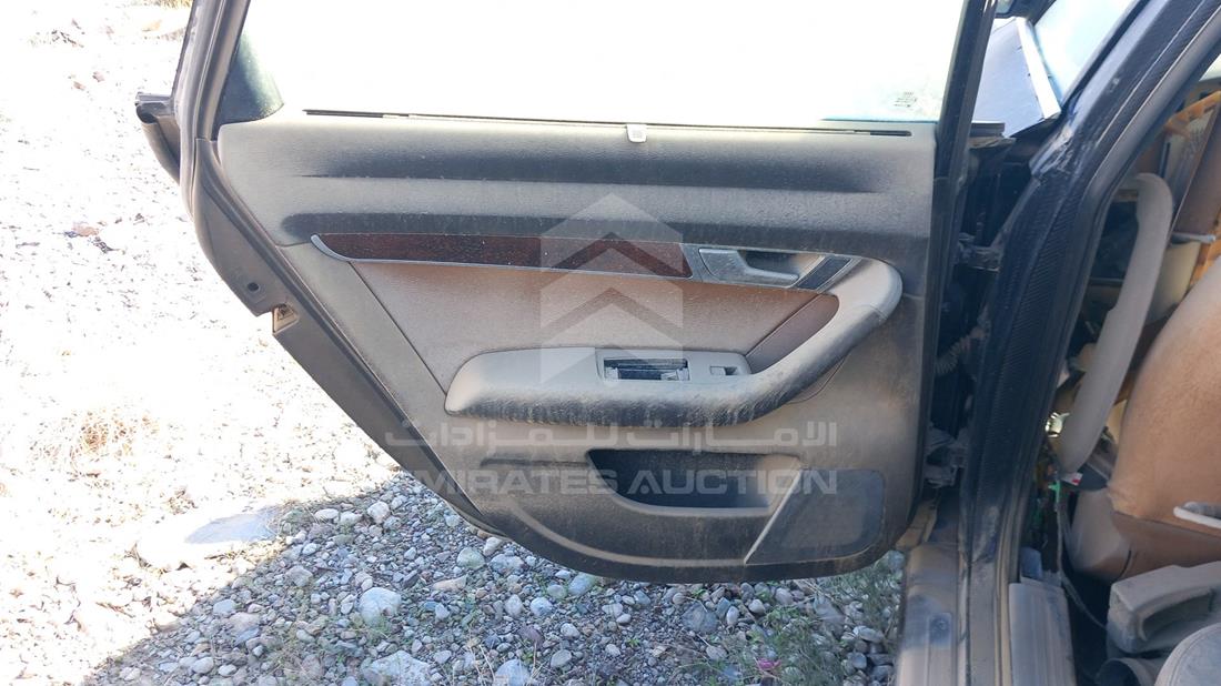 Photo 12 VIN: WAUAH74F96N132042 - AUDI A6 