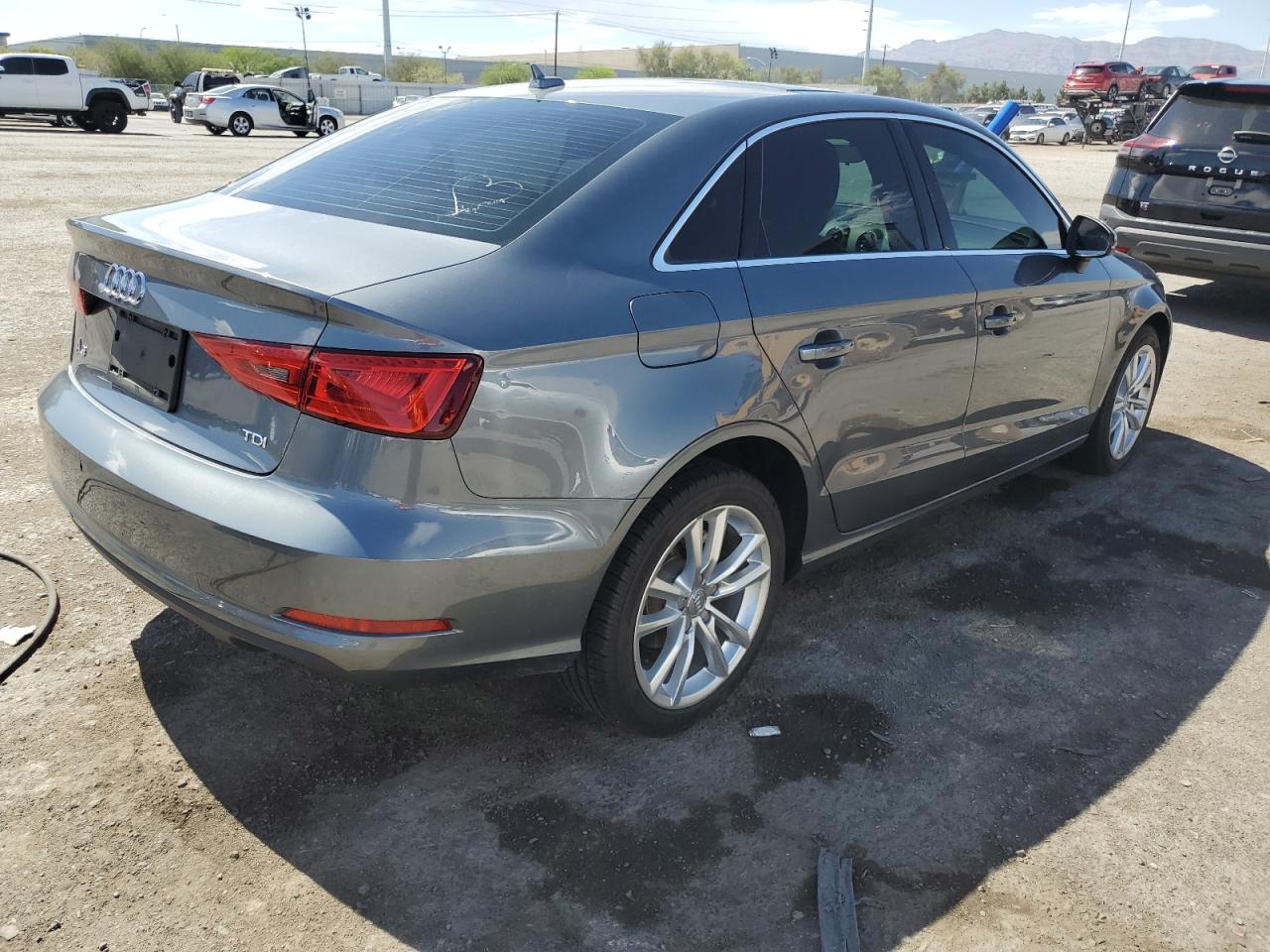 Photo 2 VIN: WAUAJGFF5F1101430 - AUDI A3 