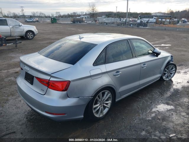 Photo 3 VIN: WAUAJGFF9F1067914 - AUDI A3 