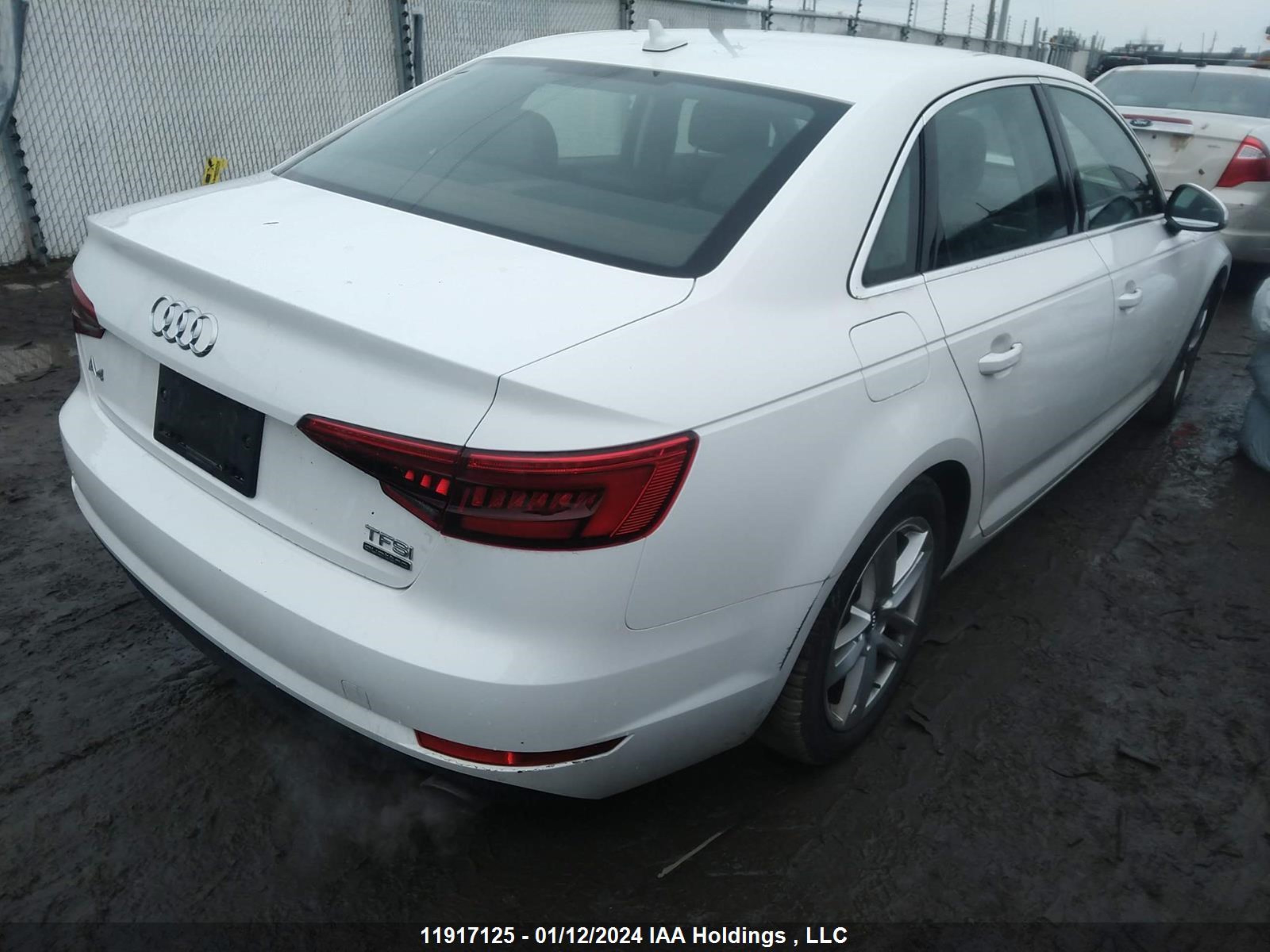 Photo 3 VIN: WAUANAF46HN003647 - AUDI A4 