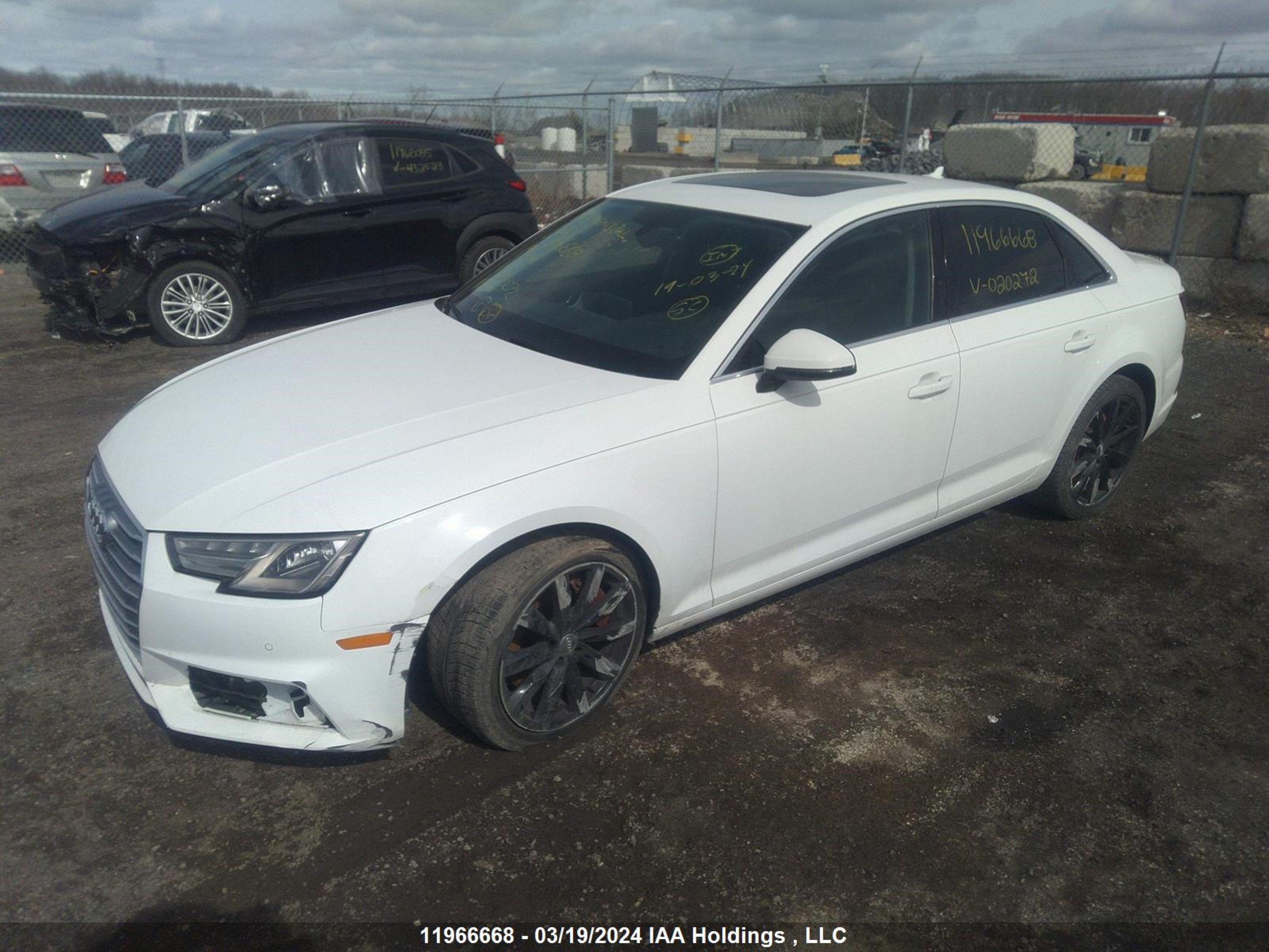 Photo 1 VIN: WAUANAF49KN020272 - AUDI A4 