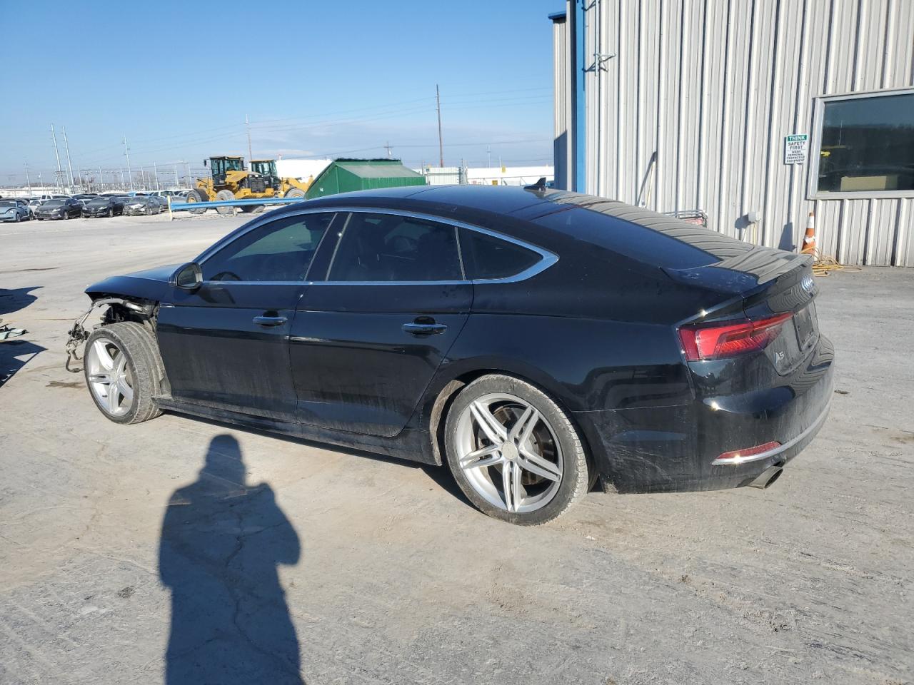 Photo 1 VIN: WAUANCF57KA008214 - AUDI A5 