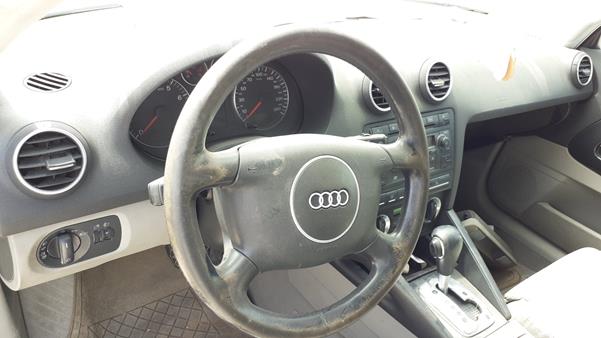 Photo 13 VIN: WAUAS28P05A035728 - AUDI A3 