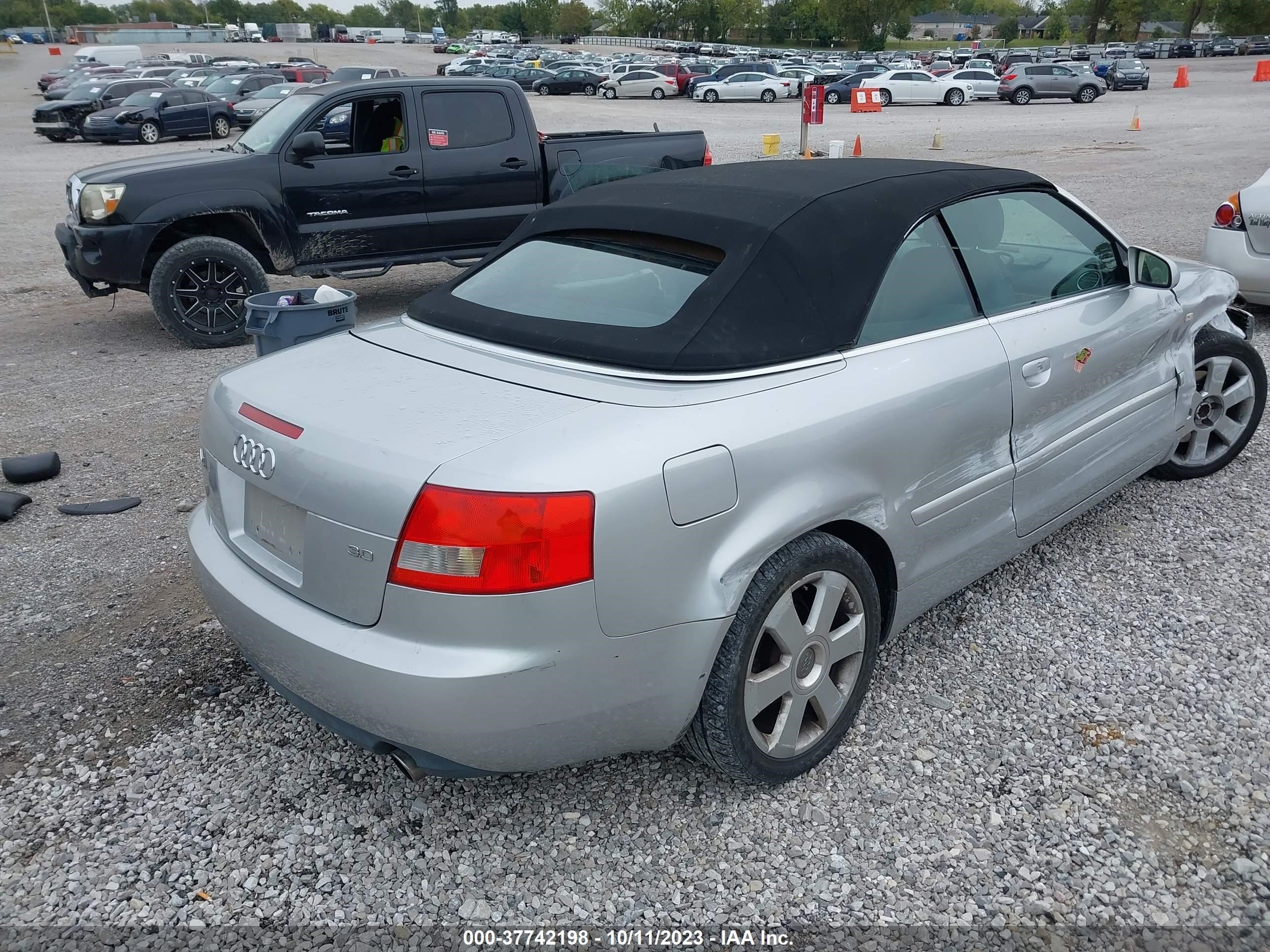 Photo 3 VIN: WAUAT48HX3K007704 - AUDI A4 