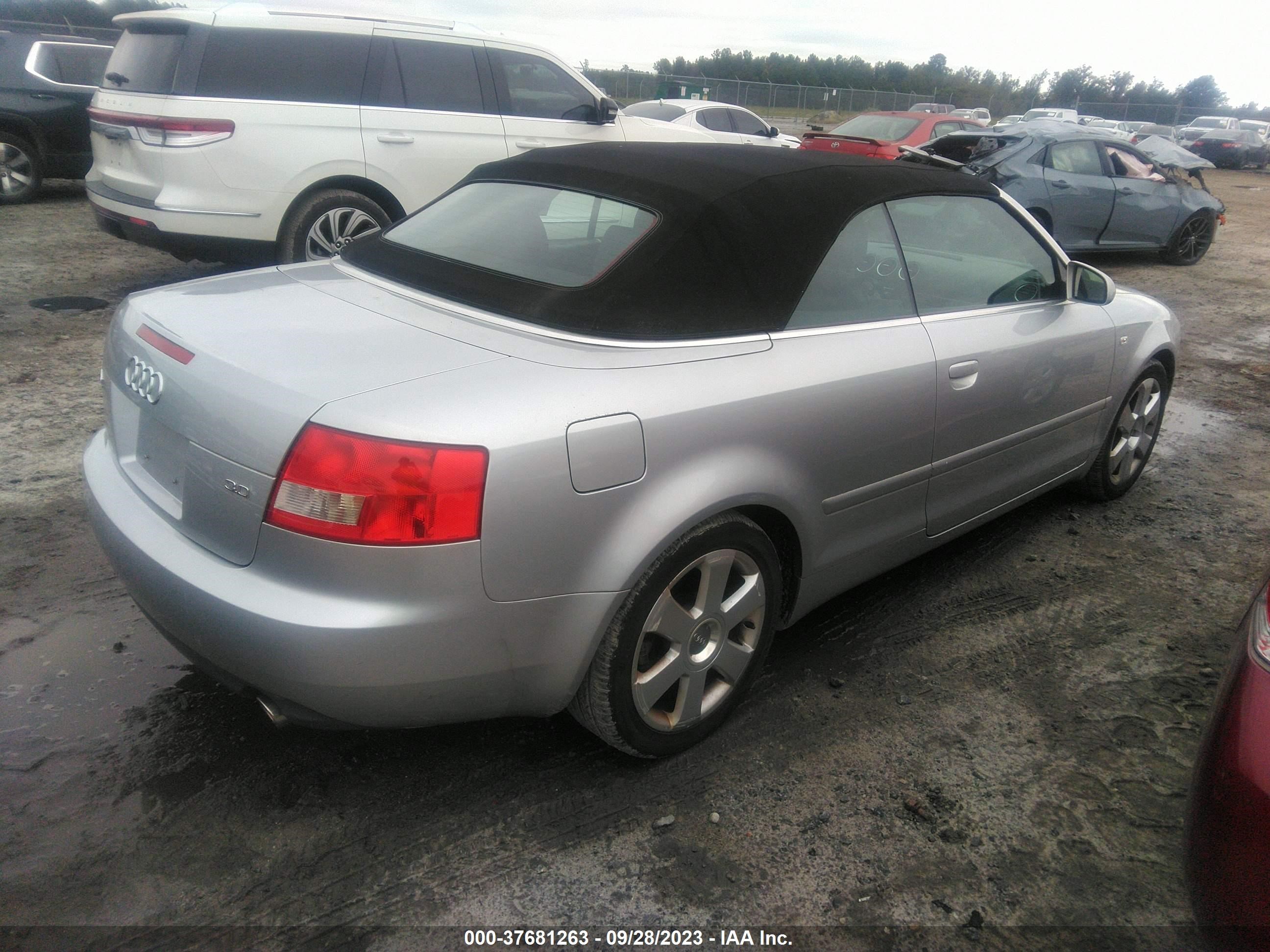 Photo 3 VIN: WAUAT48HX3K010280 - AUDI A4 