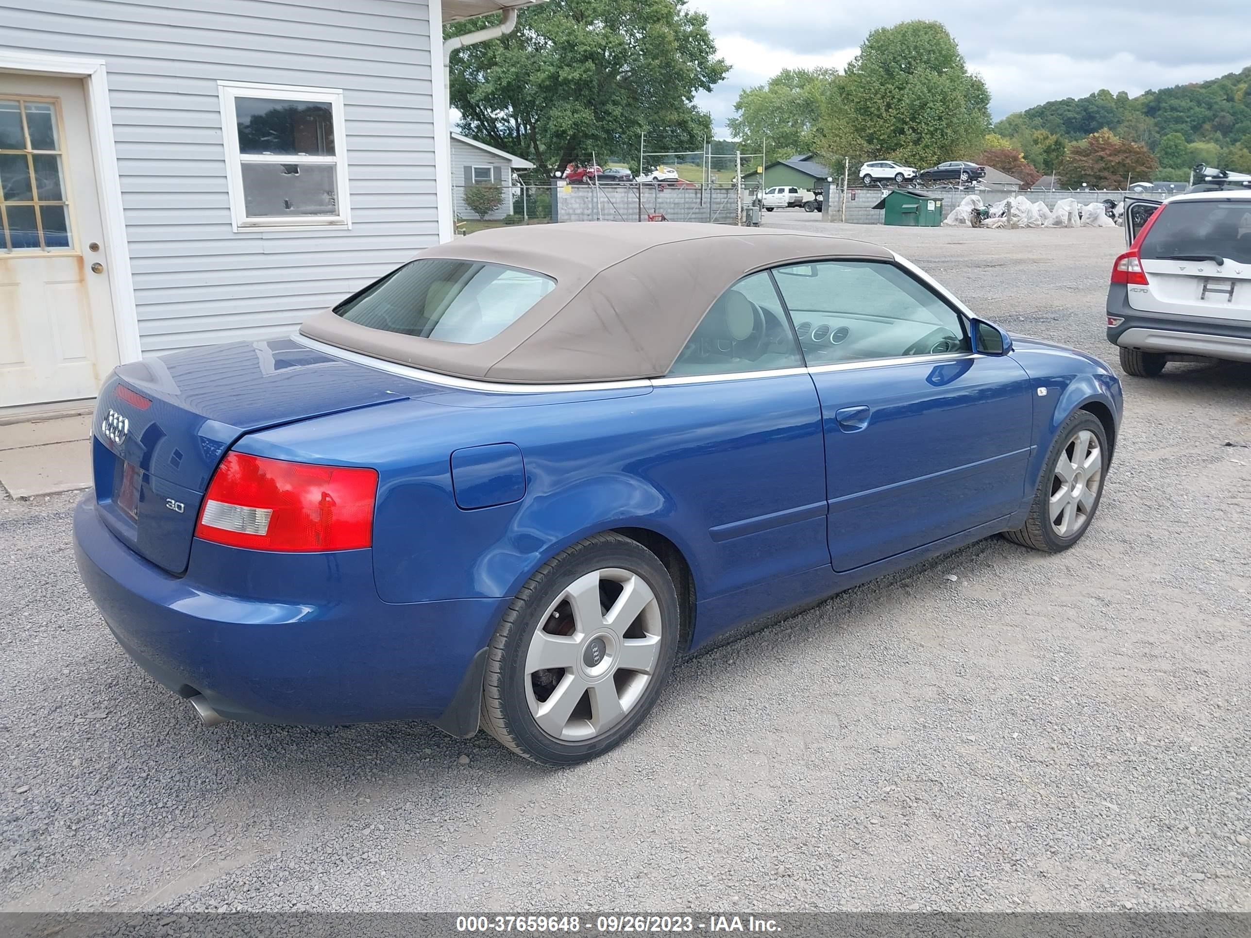 Photo 3 VIN: WAUAT48HX3K026575 - AUDI A4 