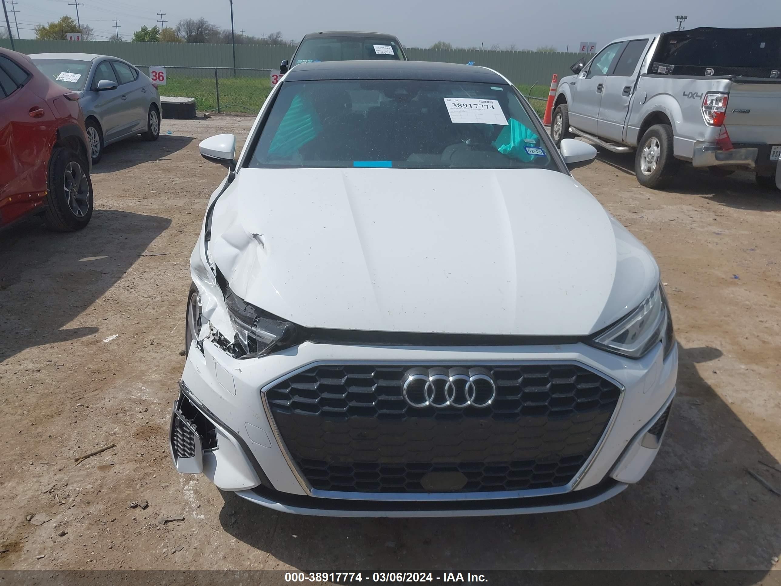 Photo 11 VIN: WAUAUDGY3PA084277 - AUDI A3 