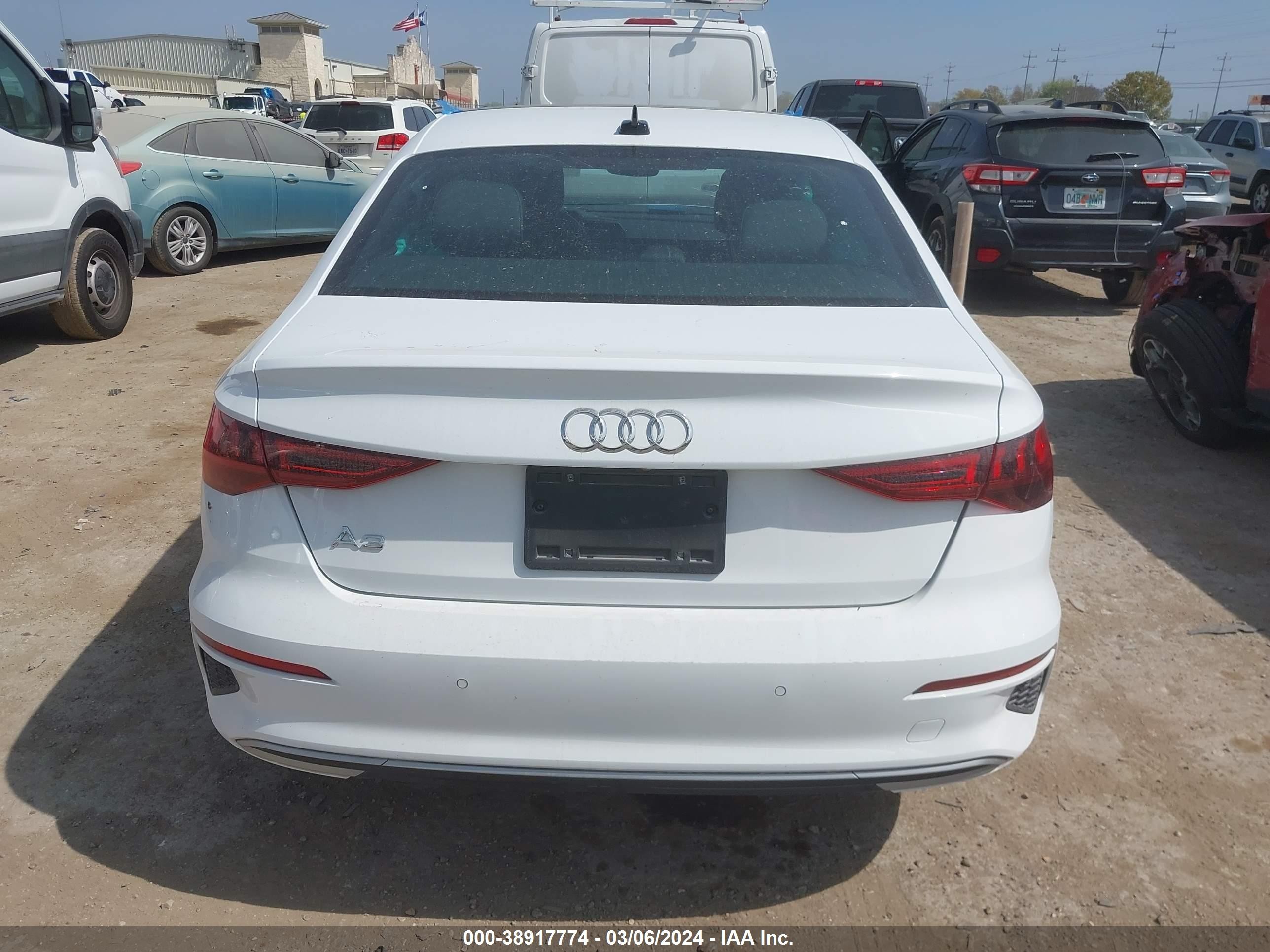 Photo 15 VIN: WAUAUDGY3PA084277 - AUDI A3 