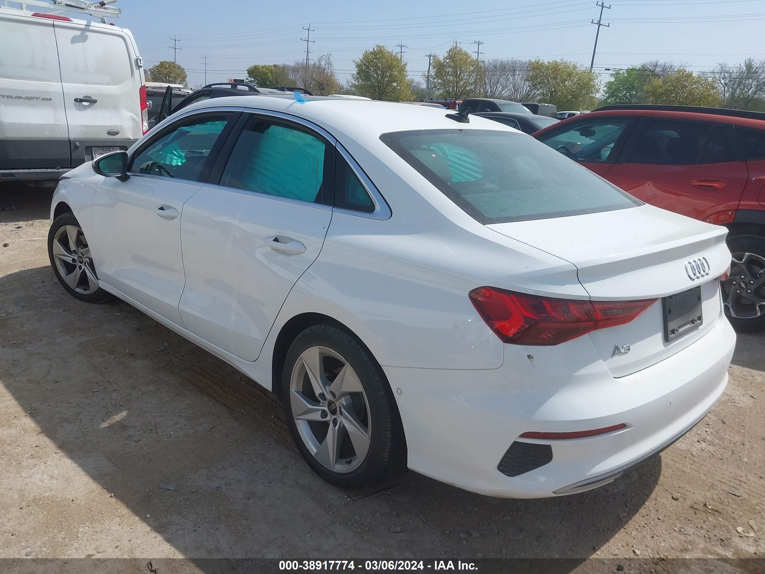 Photo 2 VIN: WAUAUDGY3PA084277 - AUDI A3 