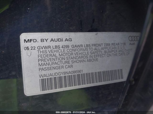 Photo 8 VIN: WAUAUDGY8NA086961 - AUDI A3 