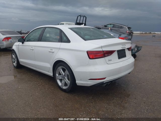 Photo 2 VIN: WAUAUGFF0J1041718 - AUDI A3 