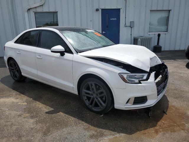 Photo 3 VIN: WAUAUGFF0J1044098 - AUDI A3 