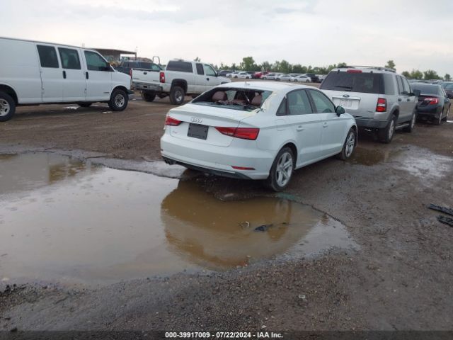 Photo 3 VIN: WAUAUGFF1J1036690 - AUDI A3 