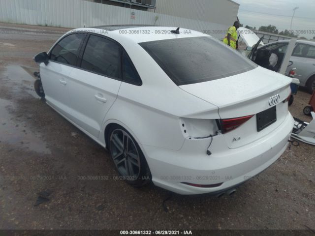 Photo 2 VIN: WAUAUGFF1LA103677 - AUDI A3 SEDAN 