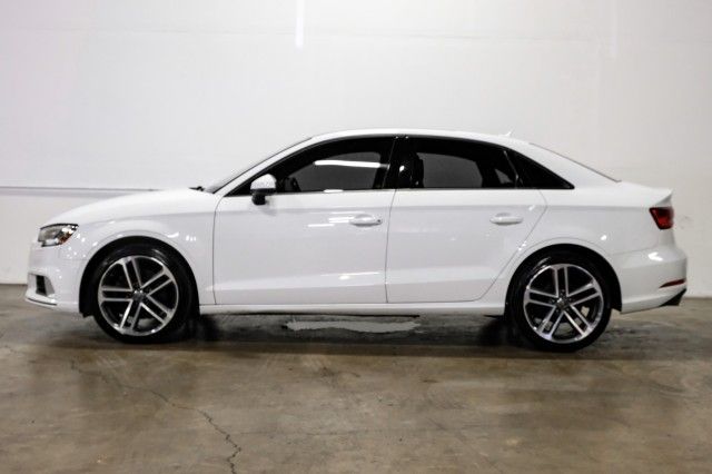 Photo 7 VIN: WAUAUGFF2H1042928 - AUDI A3 SEDAN 