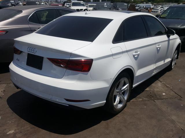 Photo 3 VIN: WAUAUGFF2J1033247 - AUDI A3 PREMIUM 