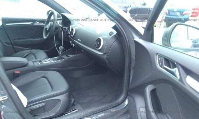 Photo 4 VIN: WAUAUGFF2K1011248 - AUDI A3 