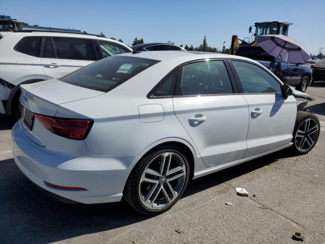 Photo 2 VIN: WAUAUGFF2KA086788 - AUDI A3 