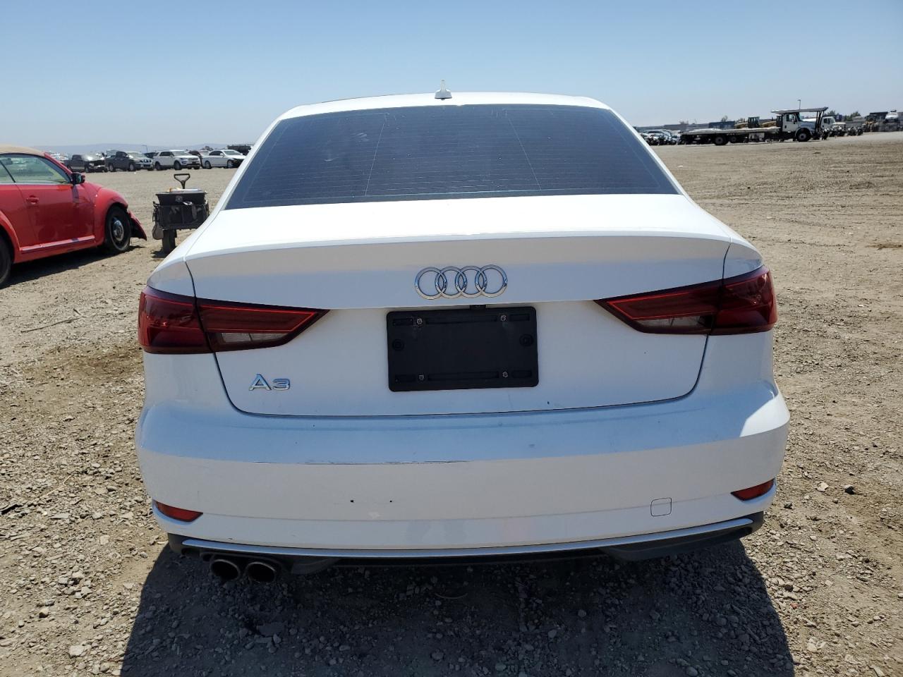 Photo 5 VIN: WAUAUGFF3H1035776 - AUDI A3 