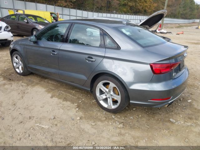 Photo 2 VIN: WAUAUGFF3H1035860 - AUDI A3 