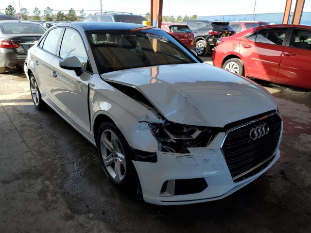 Photo 3 VIN: WAUAUGFF3H1044185 - AUDI A3 PREMIUM 