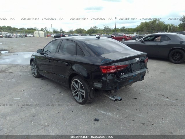 Photo 2 VIN: WAUAUGFF3H1045224 - AUDI A3 SEDAN 