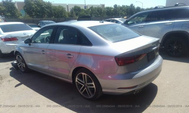 Photo 2 VIN: WAUAUGFF3J1002685 - AUDI A3 