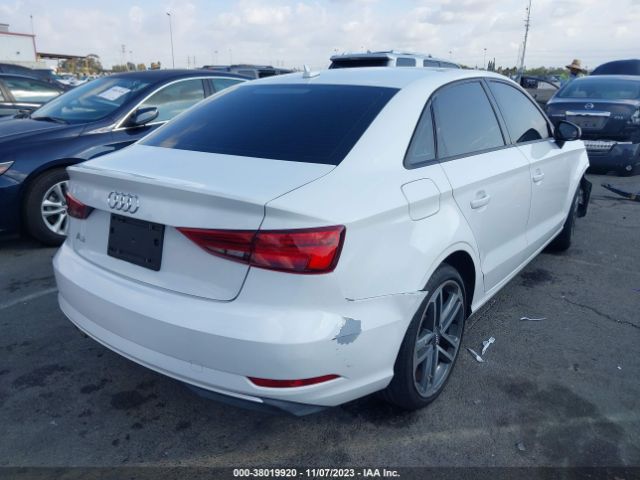 Photo 3 VIN: WAUAUGFF3J1016599 - AUDI A3 