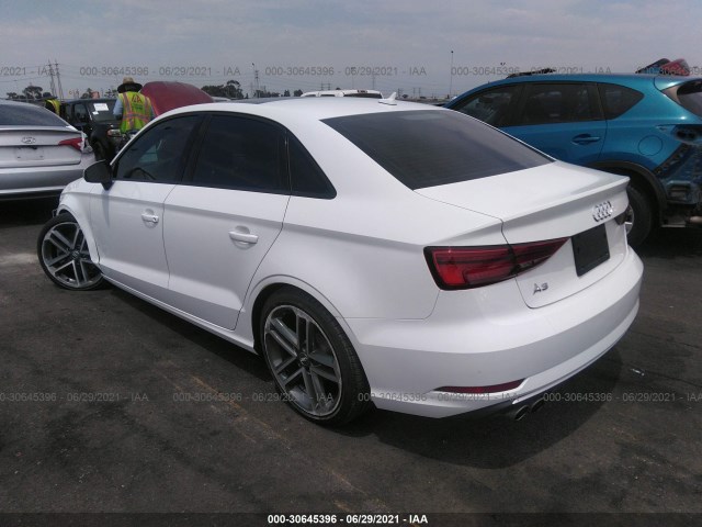 Photo 2 VIN: WAUAUGFF3J1072316 - AUDI A3 SEDAN 