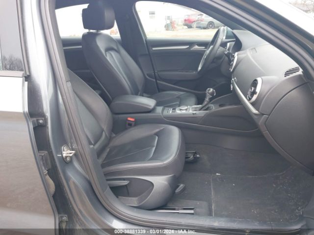 Photo 4 VIN: WAUAUGFF4J1029507 - AUDI A3 