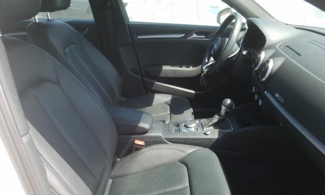 Photo 4 VIN: WAUAUGFF5J1070471 - AUDI A3 